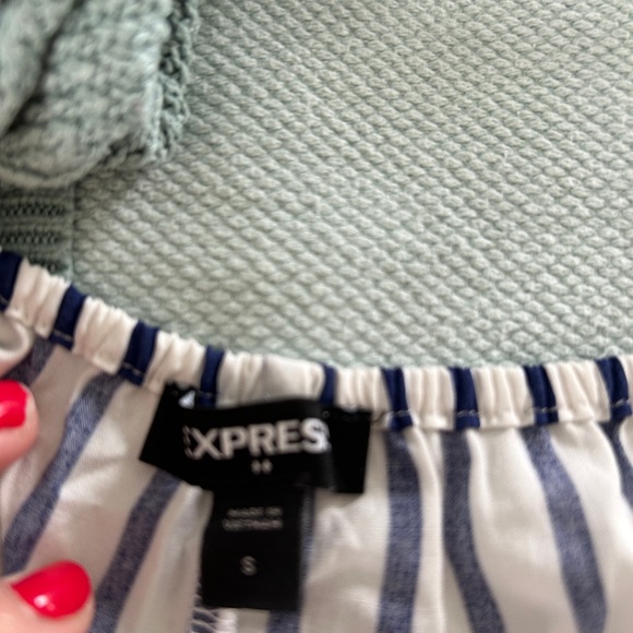 Express Ruffle Dress, Small - Picture 3 of 3